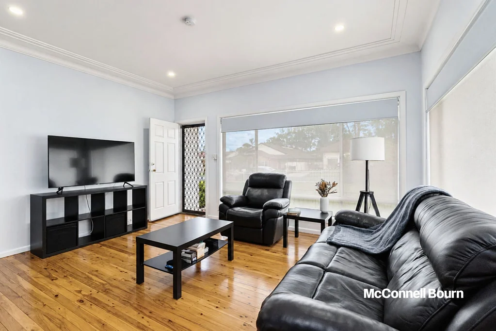 Modern Family Living with a Spacious Backyard
