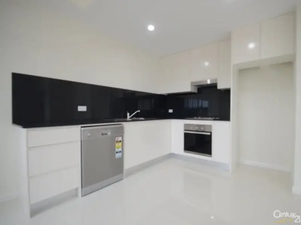 Luxury Near New Apartment!!