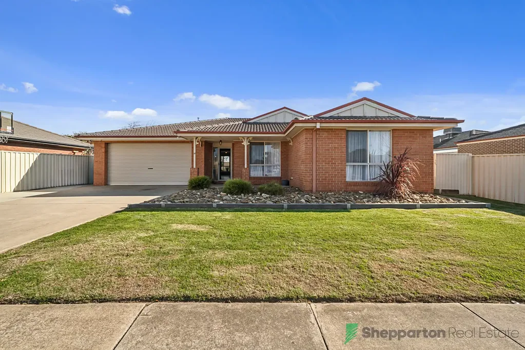Mooroopna 4غرفة نوم Spacious Living in Prime Mooroopna Location!