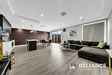 Rockbank 4 Slaapkamer Modern | Stylish | Spacious