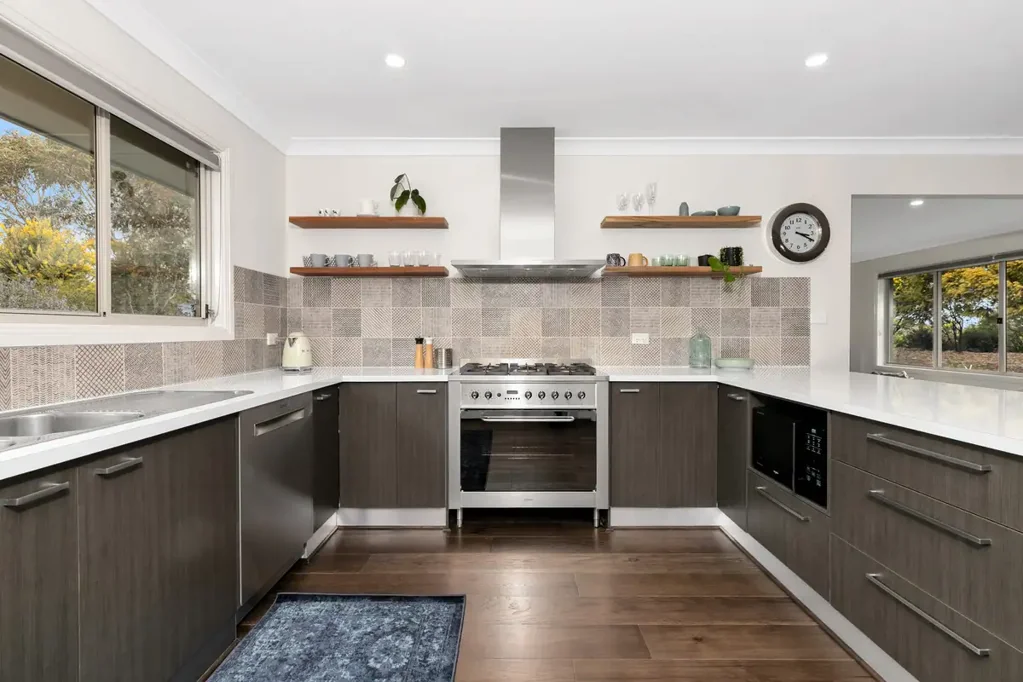 Moonbah 9Zimmer True Wow Factor, Two Charming, Spacious Homes