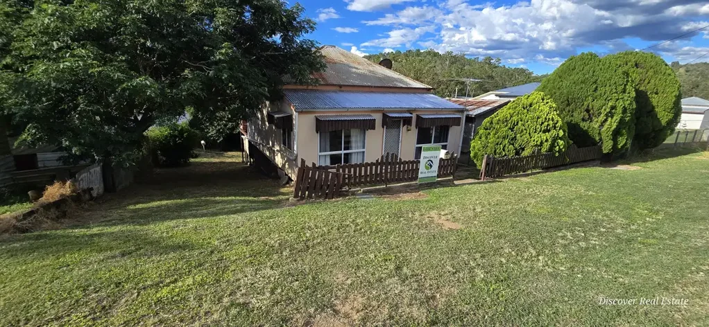 Mount Morgan 2 Bedroom Sweet and Petite 2 Bed Cottage on Cosy Block