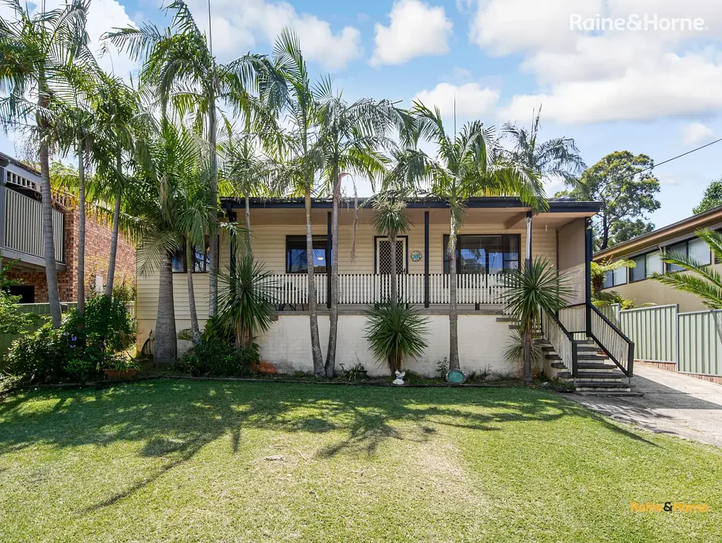 3 Palm Place, Surfside, NSW 2536