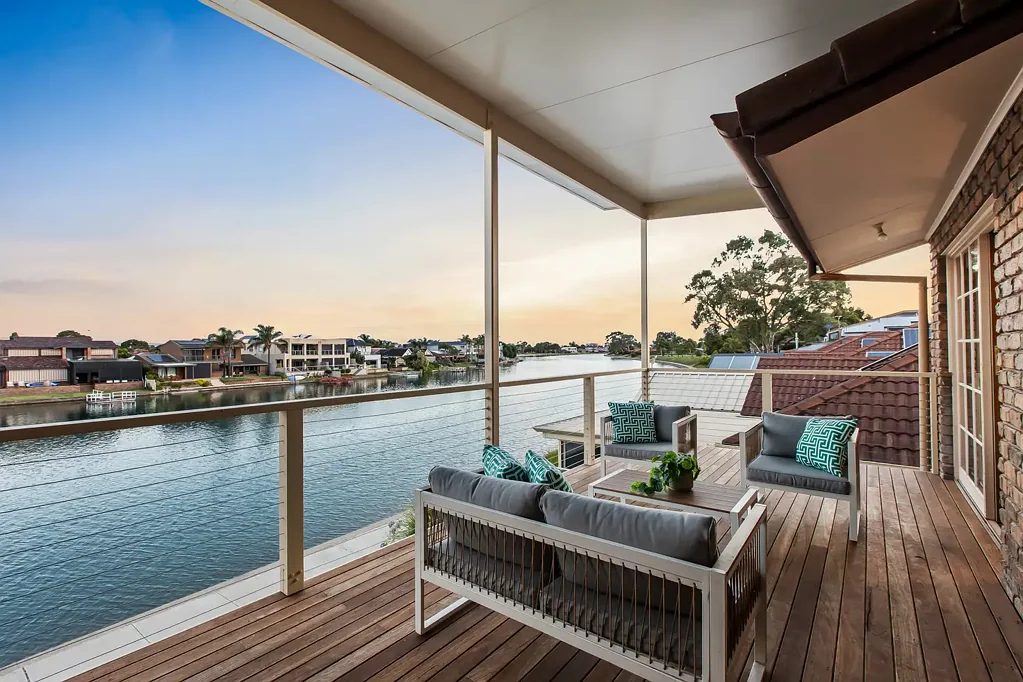 1/5 Redsails Court, West Lakes Shore, SA 5020