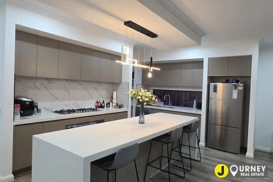 37 Dysart Boulevard, Donnybrook, VIC 3064, 4 Bedrooms, 2 Bathrooms, House