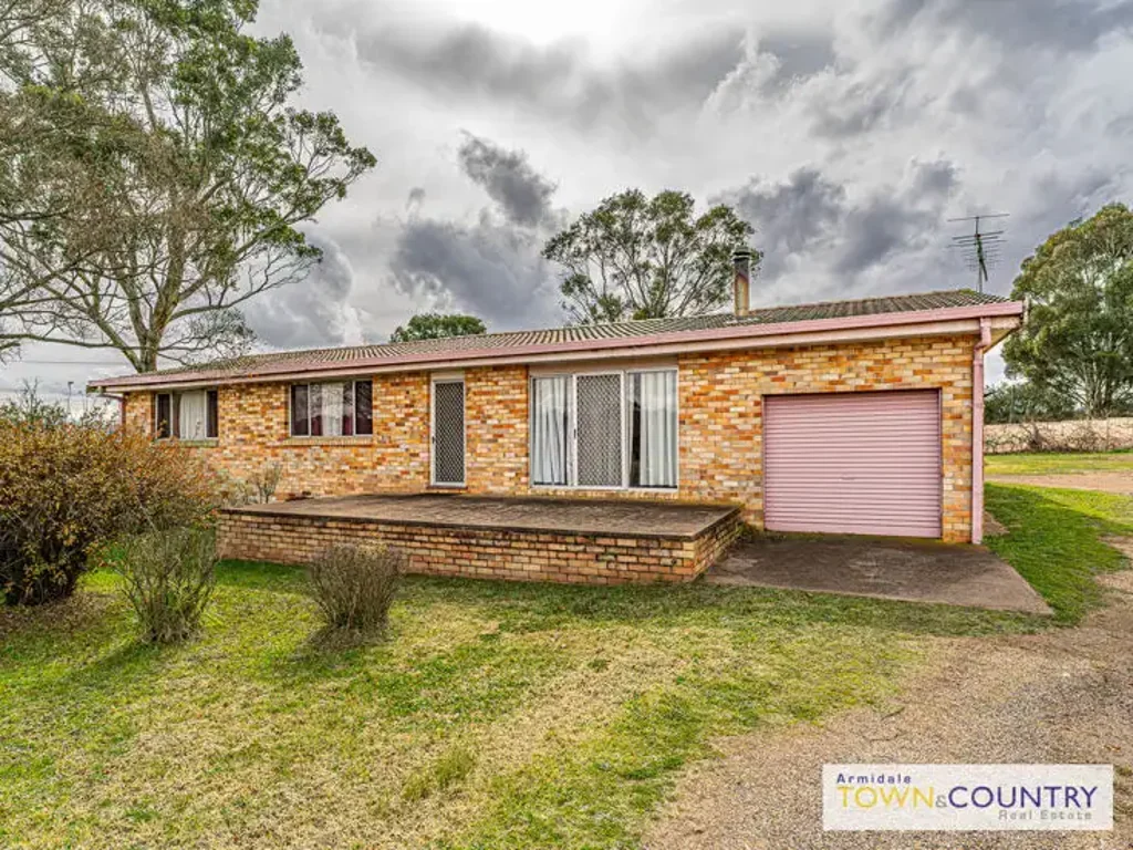 41 East Street, Uralla, NSW 2358