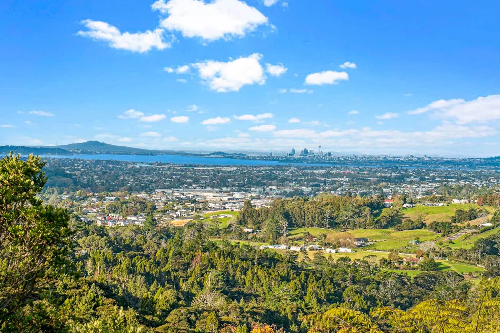 1144 Scenic Drive North, Swanson, Waitakere City, Auckland