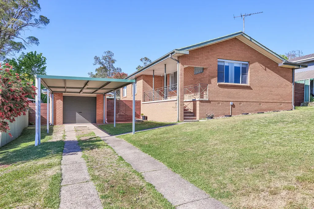 16 St James Crescent, Muswellbrook, NSW 2333