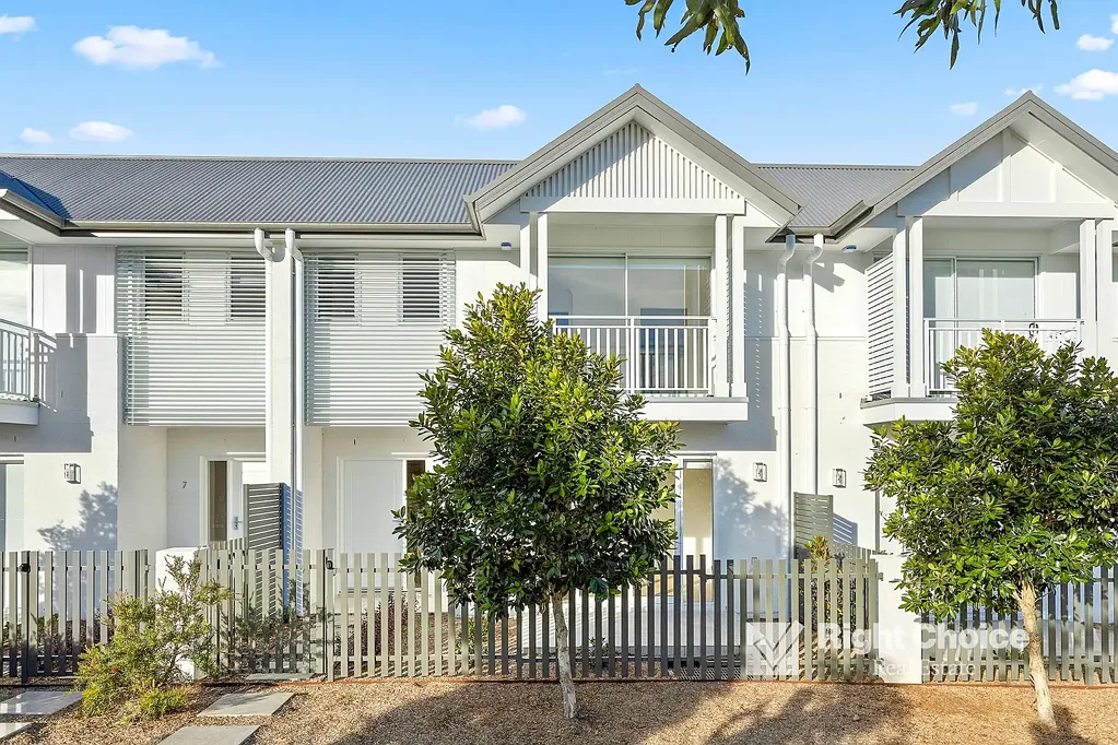 Sophisticated Practical Family Living