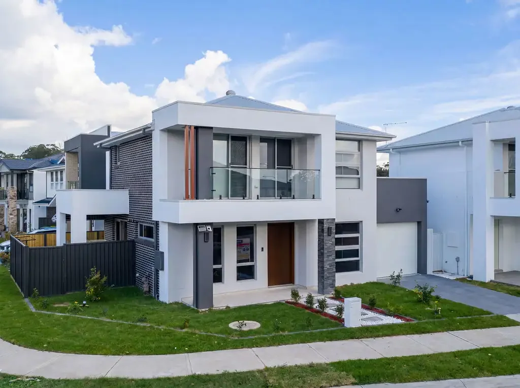 Brand New Family Home in Prime Melonba Location