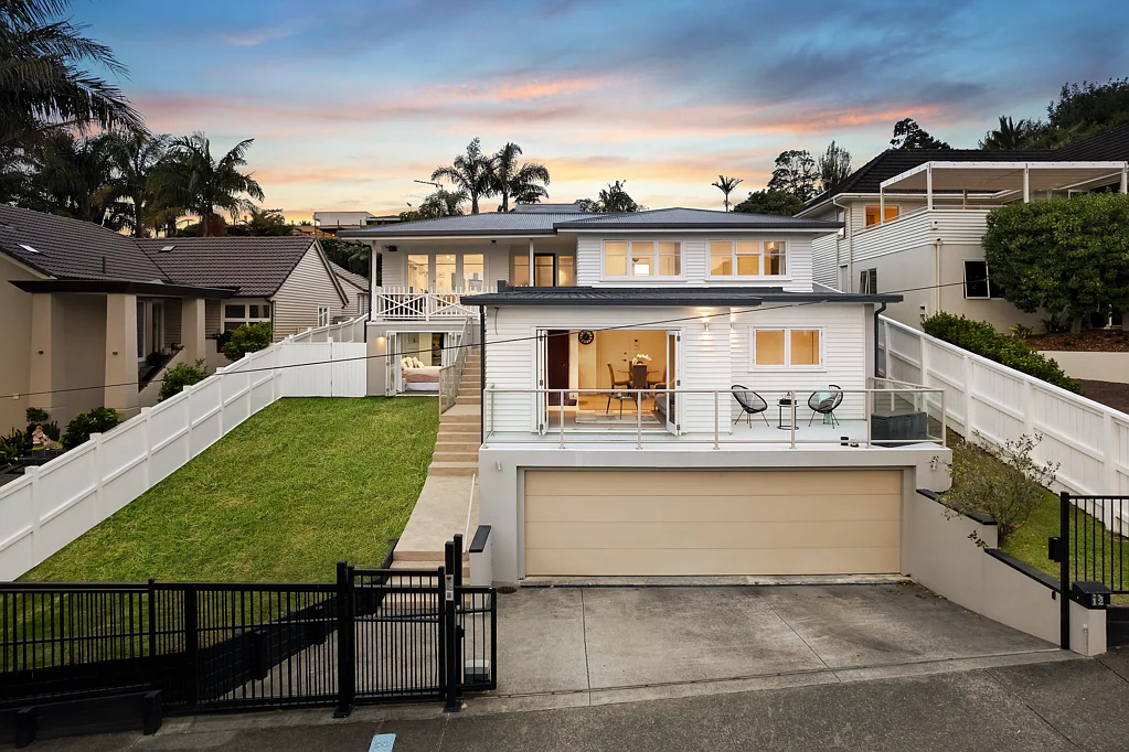 Kohimarama 5ห้องนอน Charming home with granny flat & stunning pool