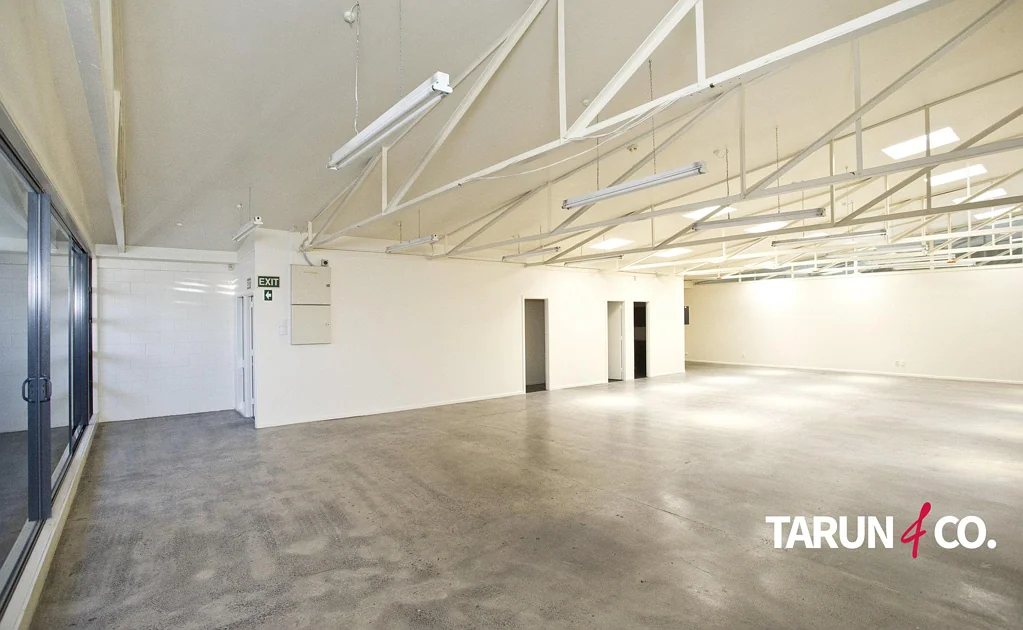 Auckland Central 301sqm Office - City Fringe with Parking