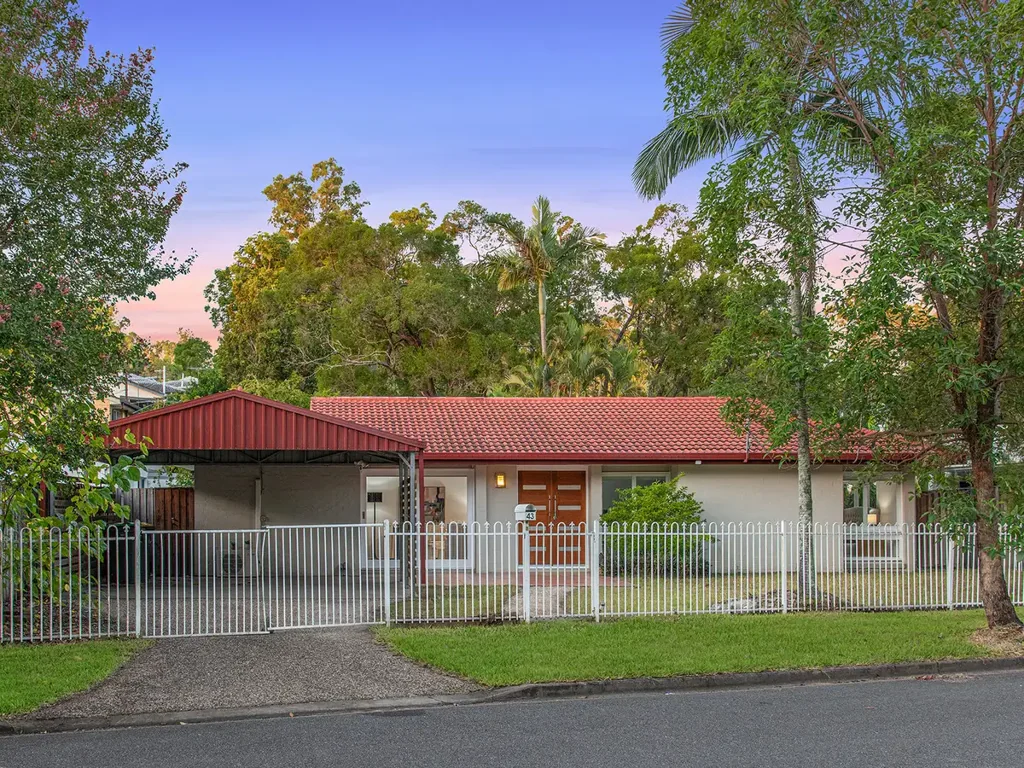 43 Dobell Street, Indooroopilly, QLD 4068