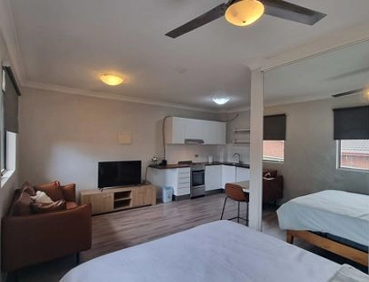 8/1-9 Livingstone Road, Petersham, Inner West, 0 રૂમ, 1 બાથરૂમ, Studio