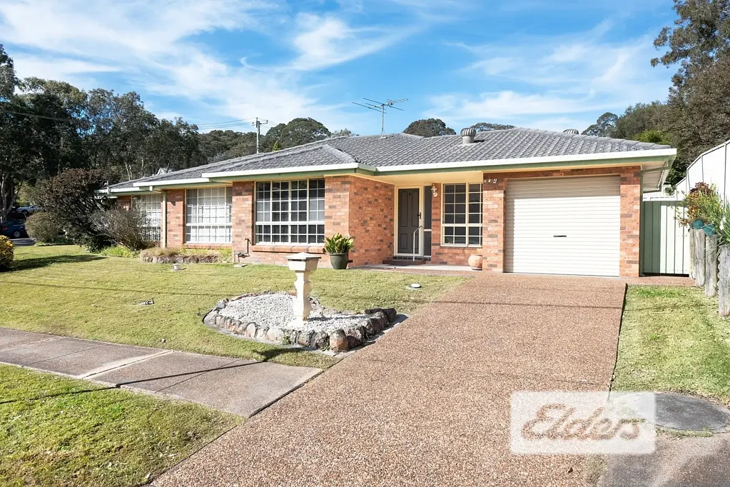 1/4 Faulkner Crescent, North Lambton, NSW 2299