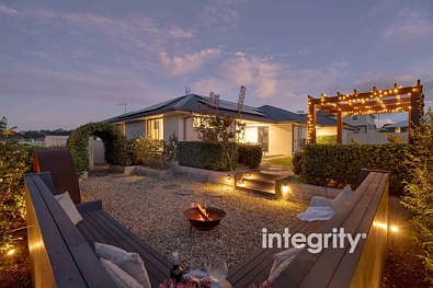 Nowra 3 Bedroom The Ultimate Entertainer's Retreat