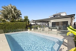 30 Woody Views Way, Robina