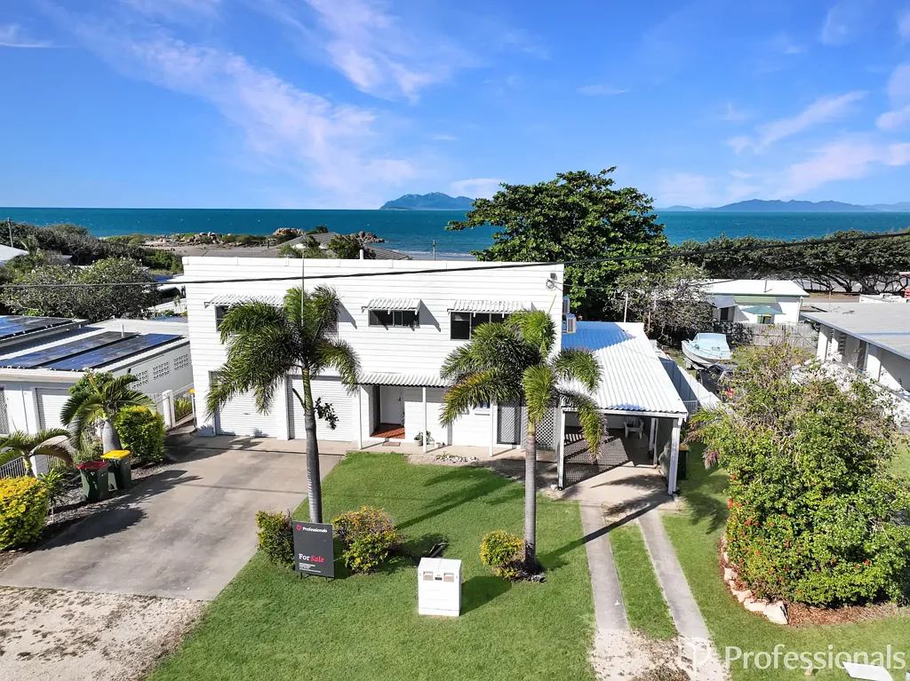 Bowen 5Zimmer DUAL INCOME ROSE BAY INVESTMENT WITH ATTRACTIVE RETURNS AND OCEAN VIEWS