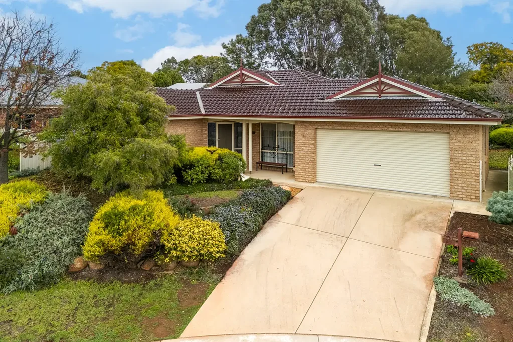 Temora 4Moenga FAMILY FRIENDLY
