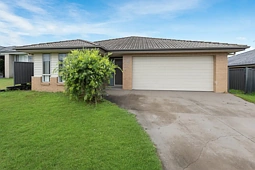 13 Moorebank Road, Cliftleigh