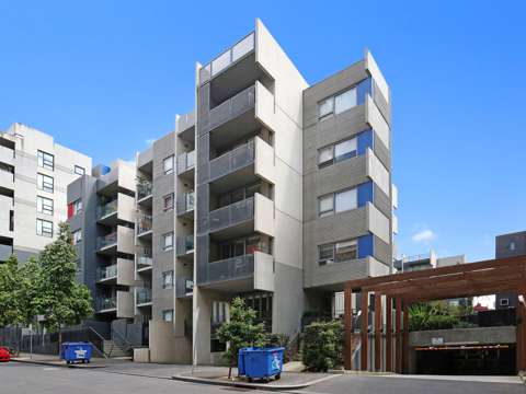 STUDIO APARTMENT IN PRIME LOCATION