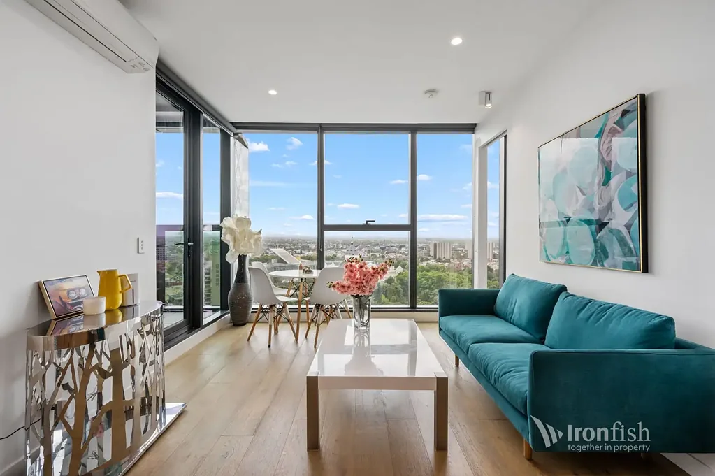 2607/23 Mackenzie Street, Melbourne, VIC 3000