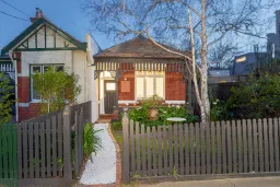 13 Meredith Street, Elwood