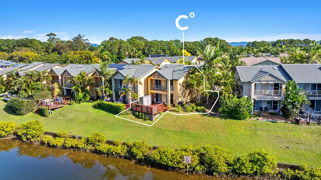 Mermaid Waters 3બેડરૂમ WATERFRONT LIFESTYLE, PRIME LOCATION INVESTMENT!