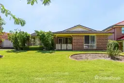 2 Carabeely Pl, Harrington Park