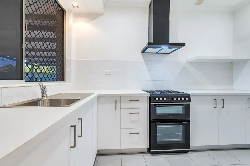 Modern 4-Bedroom Home with Extra Living Space