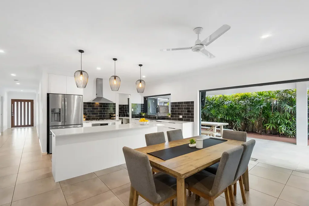 19 Milman Drive, Port Douglas, QLD 4877