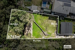 Lot 2, Loganholme