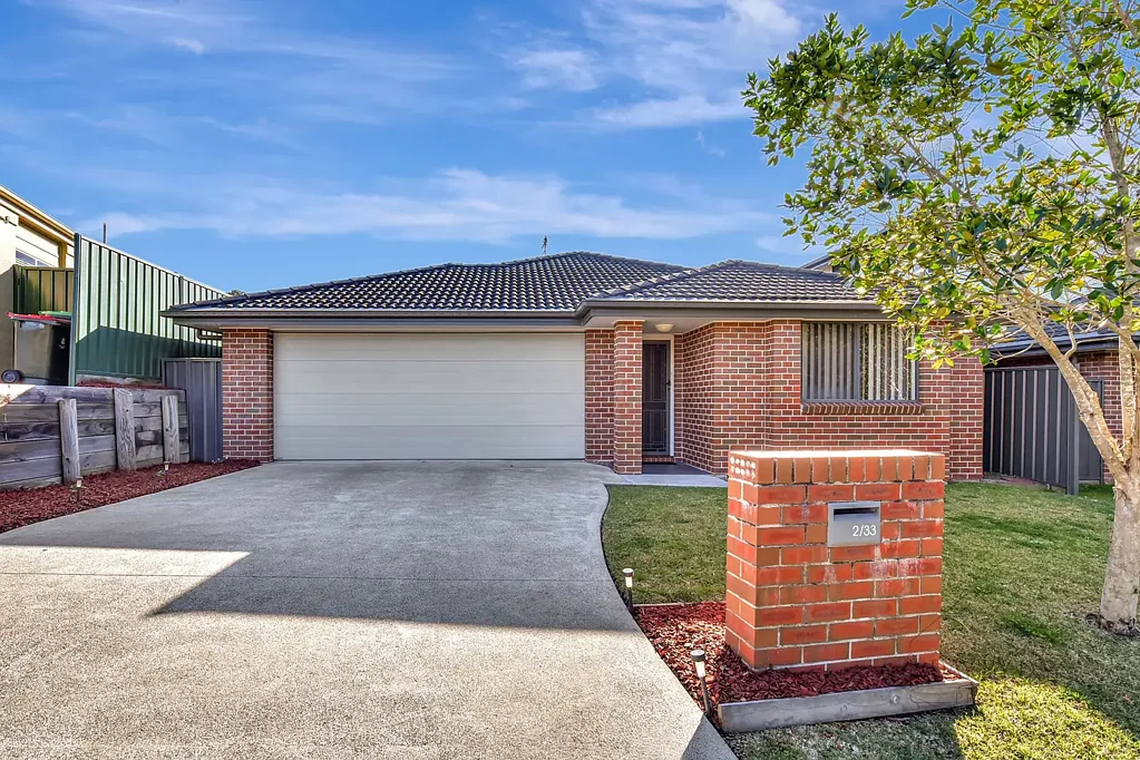 2/33 Churnwood Drive, Fletcher, NSW 2287