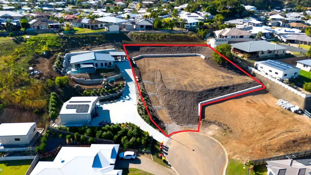 Telina "Rare Telina Opportunity - Dream Home or Dual Investment Potential"