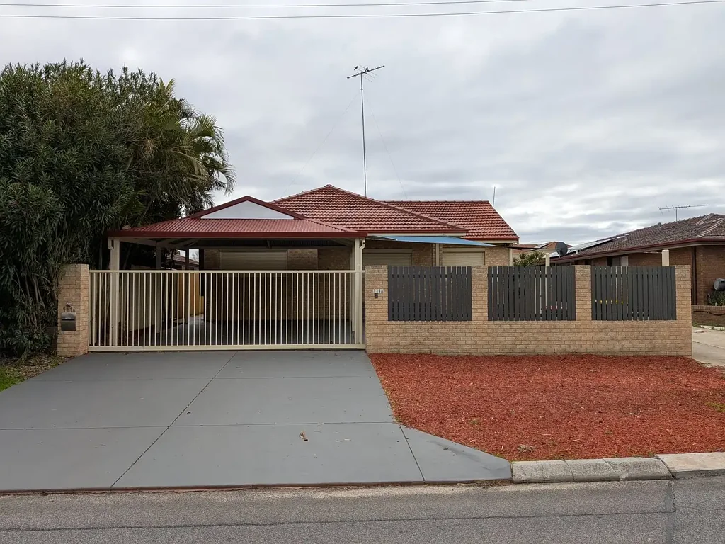 Stirling 3房  Prime Stirling Potential – Spacious 314sqm Block!