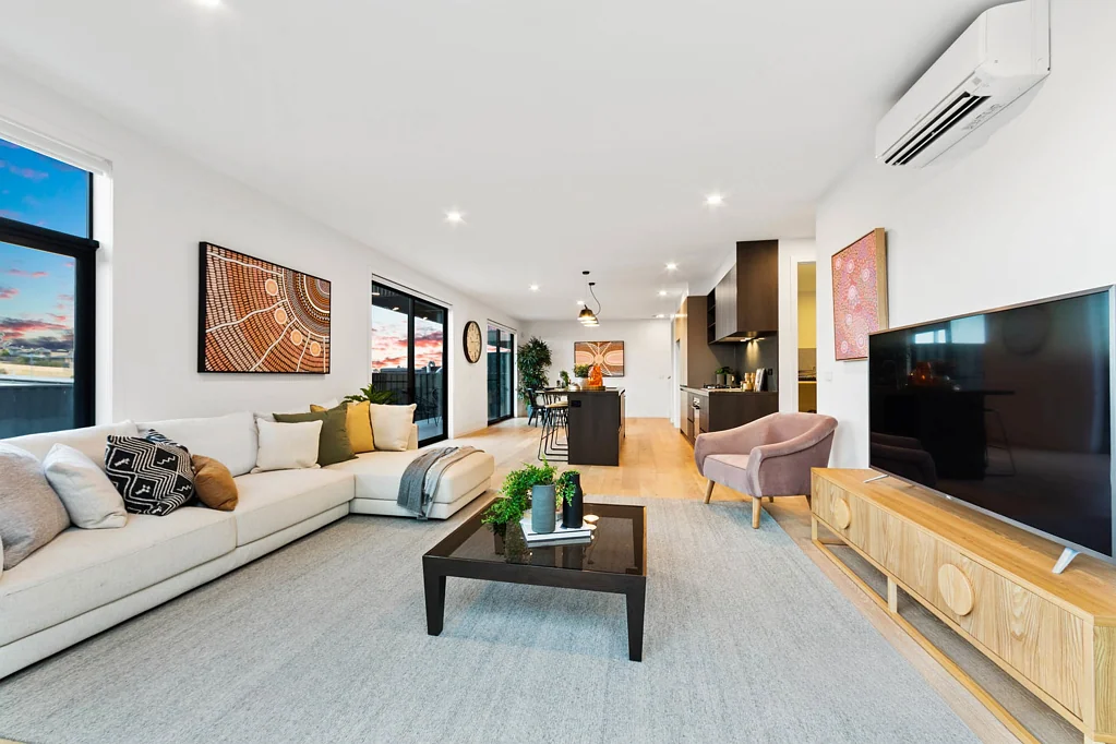 30 Lorikeet Court, Sunshine North, VIC 3020