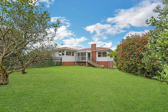 11 Trevola Street, New Windsor, Auckland City