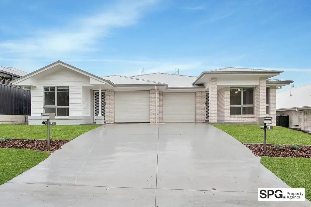 BRAND NEW 3 DUPLEX IN GREAT LOCATION