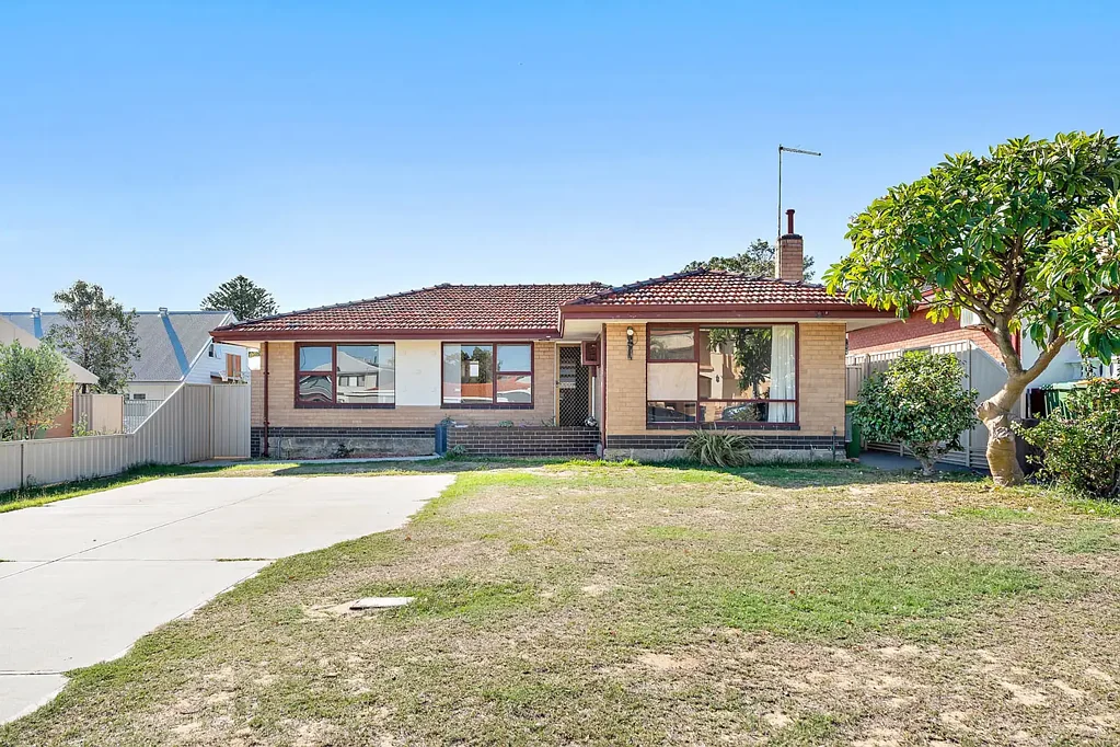 6 Michael Street, Beaconsfield, WA 6162