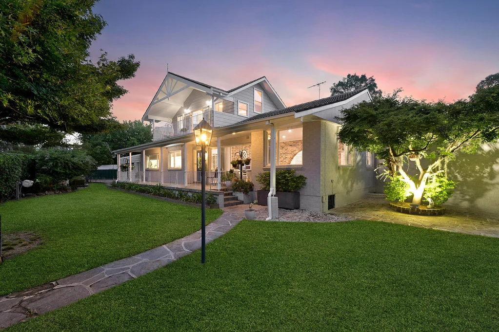 Turramurra 4 Slaapkamer Hamptons sanctuary delivers standout family living