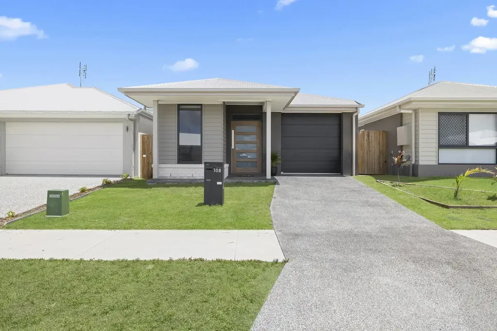 LOW MAINTENANCE LIVING