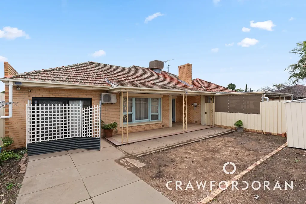 Enfield 4房  Big Land, Solid Bones and a Studio Twist, 7km from the CBD