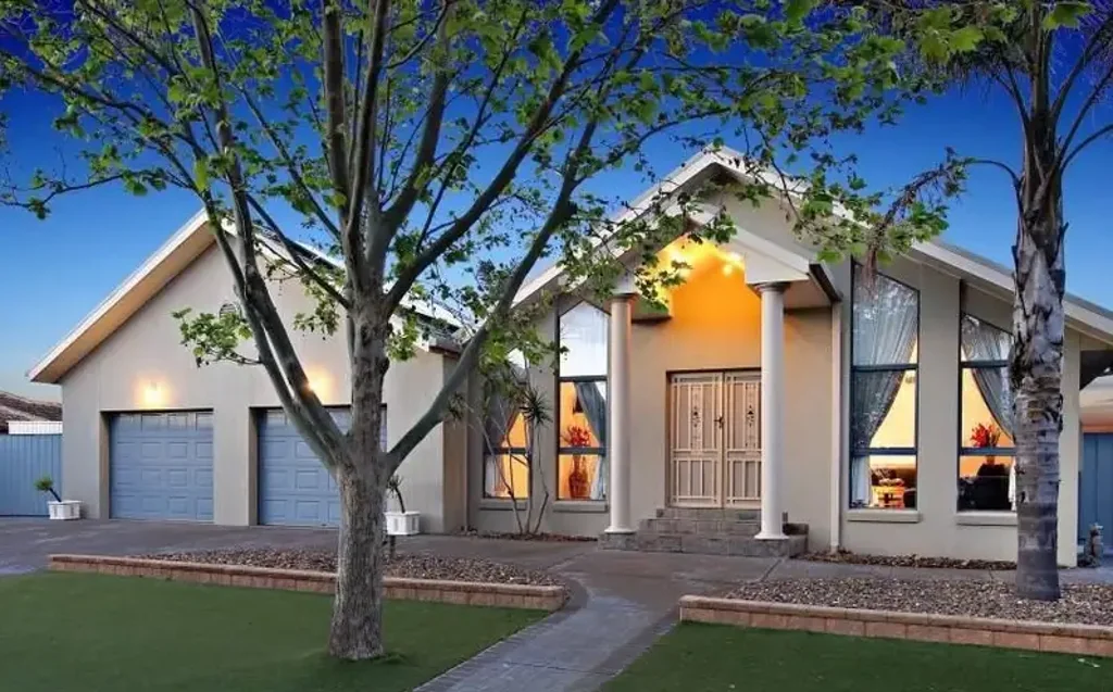 Spacious Family Home in Prime Location.