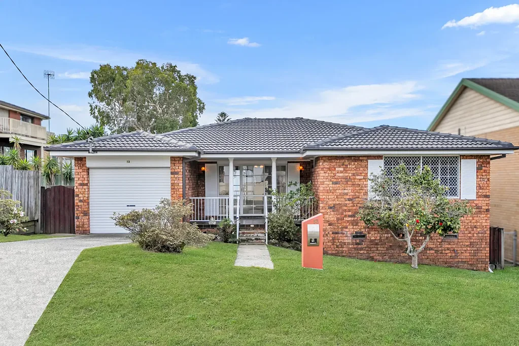 13 Avignon Street, Bateau Bay, NSW 2261