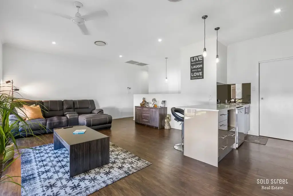 Oxenford 2침실 SENSATIONAL PROPERTY IN UNBEATABLE LOCATION