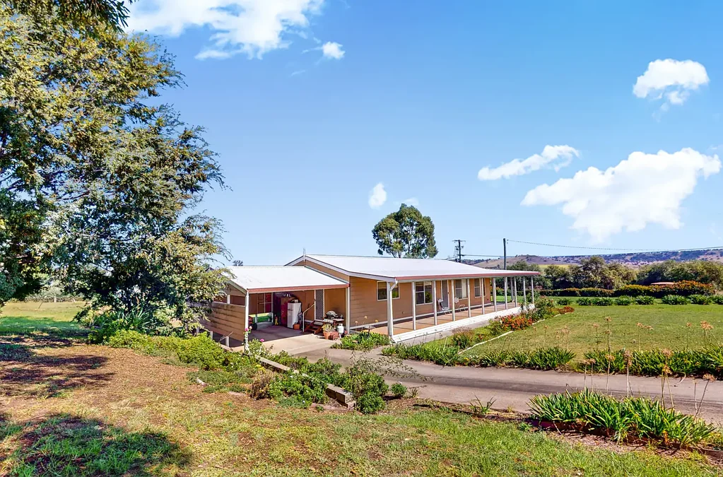 14 GUMMUN LANE, Merriwa, NSW 2329