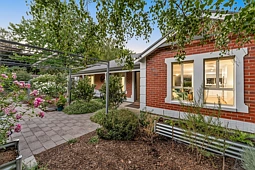 1/11A Albert Road, Mount Barker