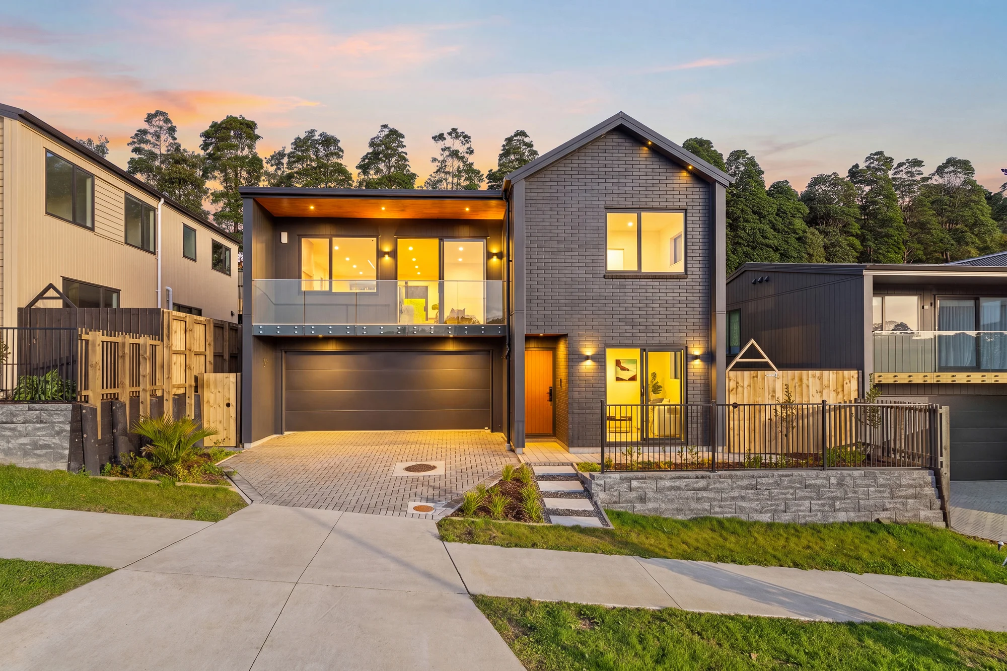 Orewa 5房  Elevated Living with Space, Style & Flexibility