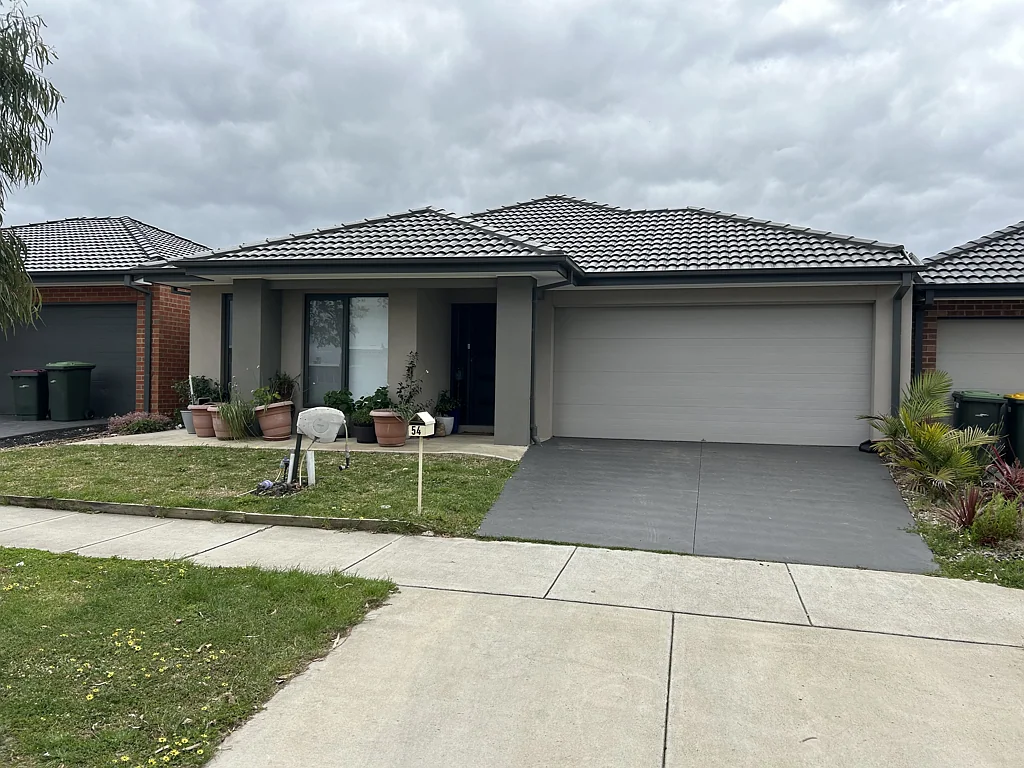 54 Eaglebay Road, Armstrong Creek, VIC 3217