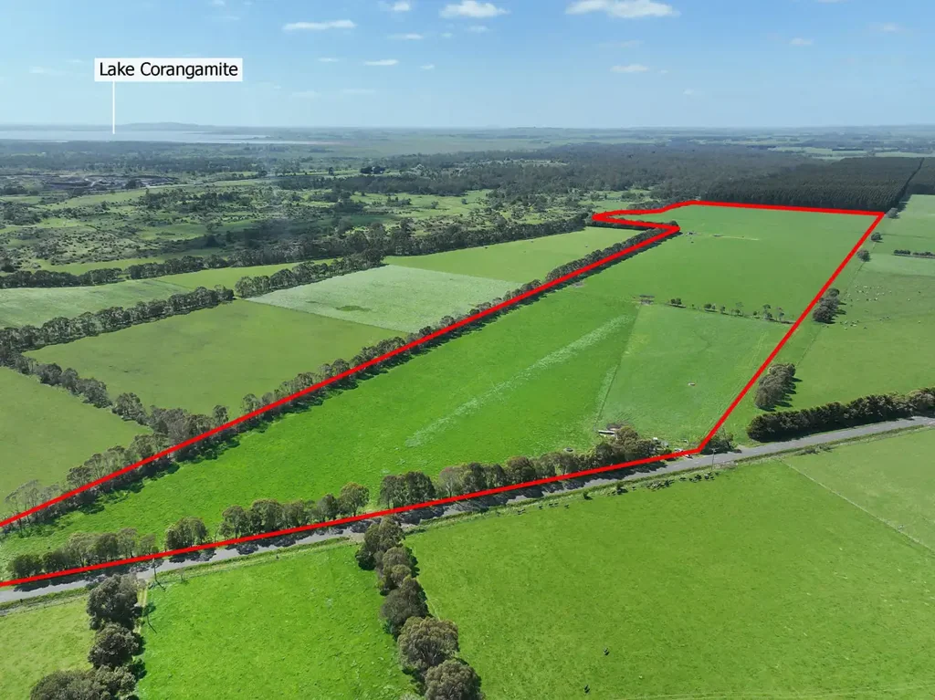 Pirron Yallock PRODUCTIVE FERTILE FARMLAND